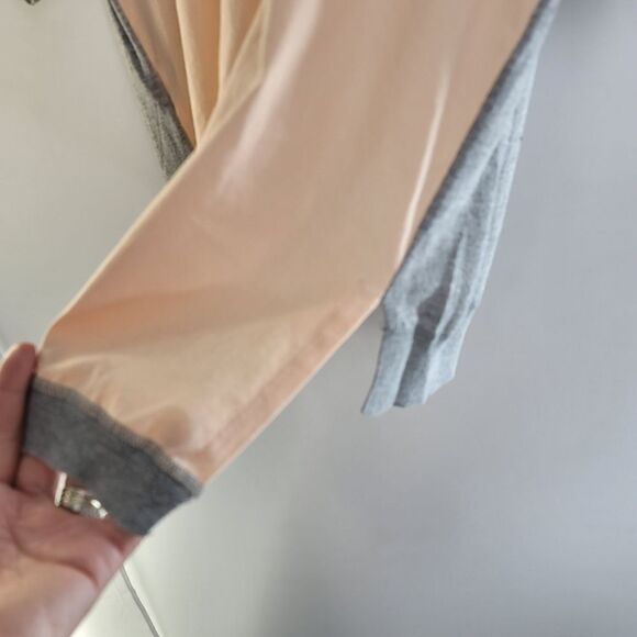 Anthropologie moth east falls short sleeve gray sweater semi sheer back - Picture 4 of 7